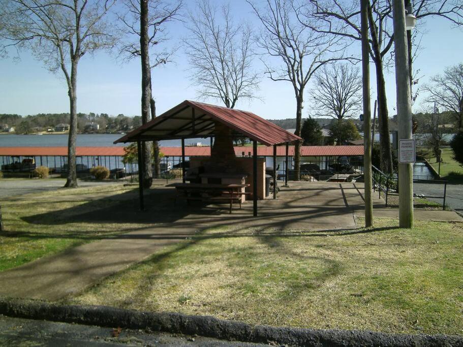 Lakefront 7 Min To Oaklawn & 10 Min To Downtown Str License #A22-0004 핫스프링스 외부 사진