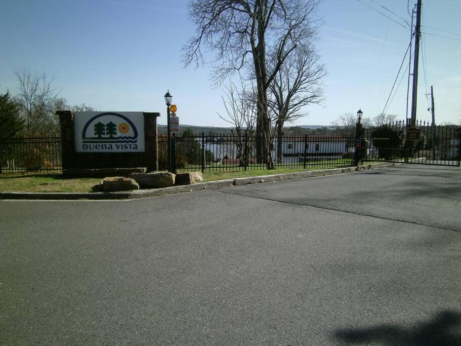Lakefront 7 Min To Oaklawn & 10 Min To Downtown Str License #A22-0004 핫스프링스 외부 사진